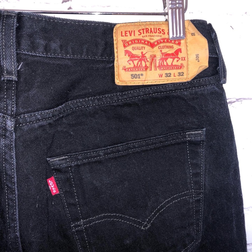 Black vintage Levi jeans